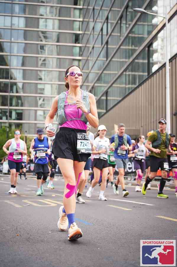 London Marathon 2026 Runner Action Shot City Course