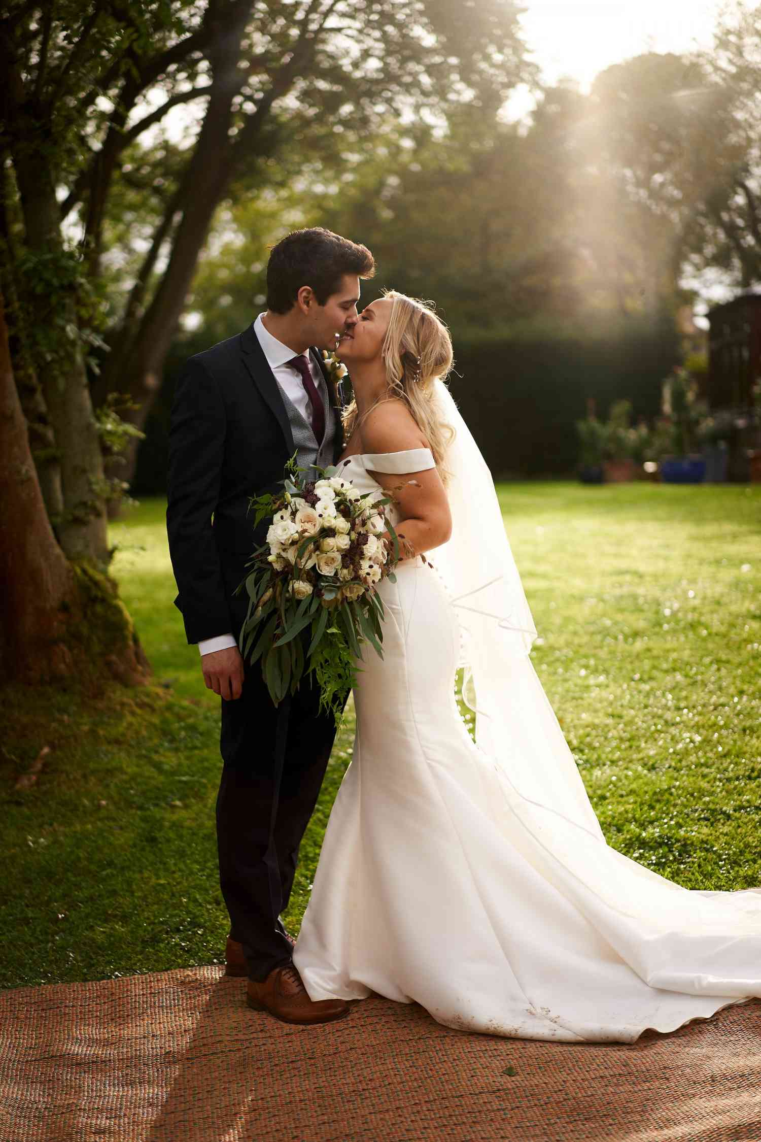 White trailing wild bridal bouquet