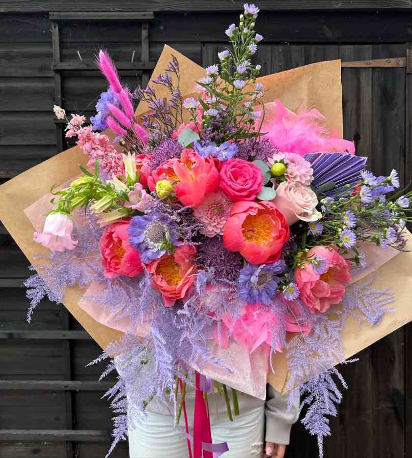 purple flowers bouquet