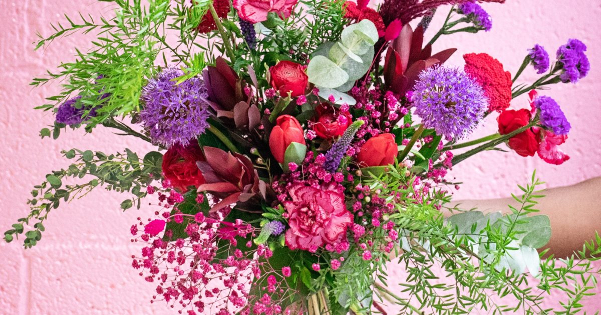 Valentine's Day Flowers Leicestershire The Flower Plant