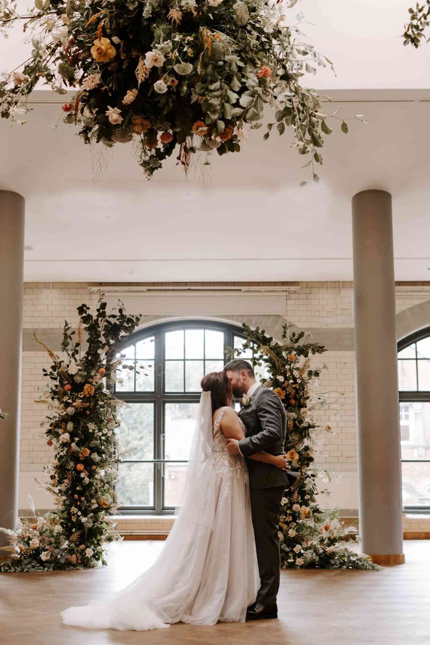 Pastel Wedding Bride and Groom Ceremony